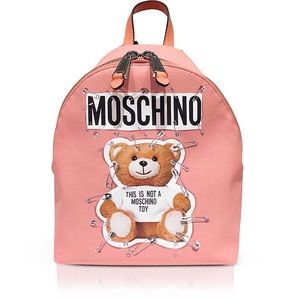 MOSCHINO PIN
Teddy Bear Pink Backpack NWT limited edition